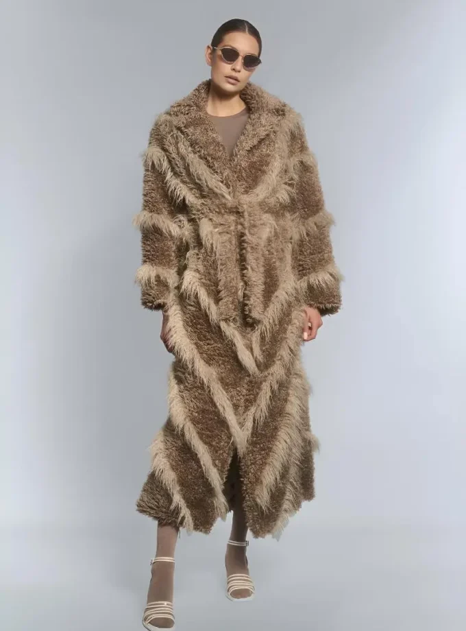 Beżowe sztuczne futro IT GIRL – elegancki płaszcz damski